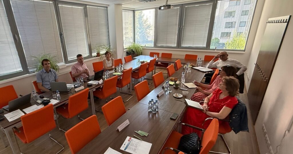 Národný okrúhly stôl: Ako podporiť zamestnávanie starších pracovníkov? Projekt IntegrAGE
